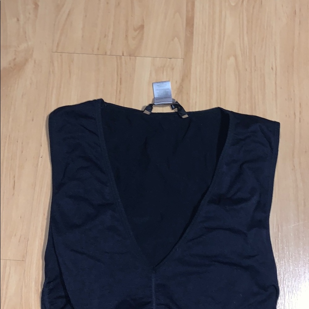 BCBG Ribbed Top - Picture 3 of 7